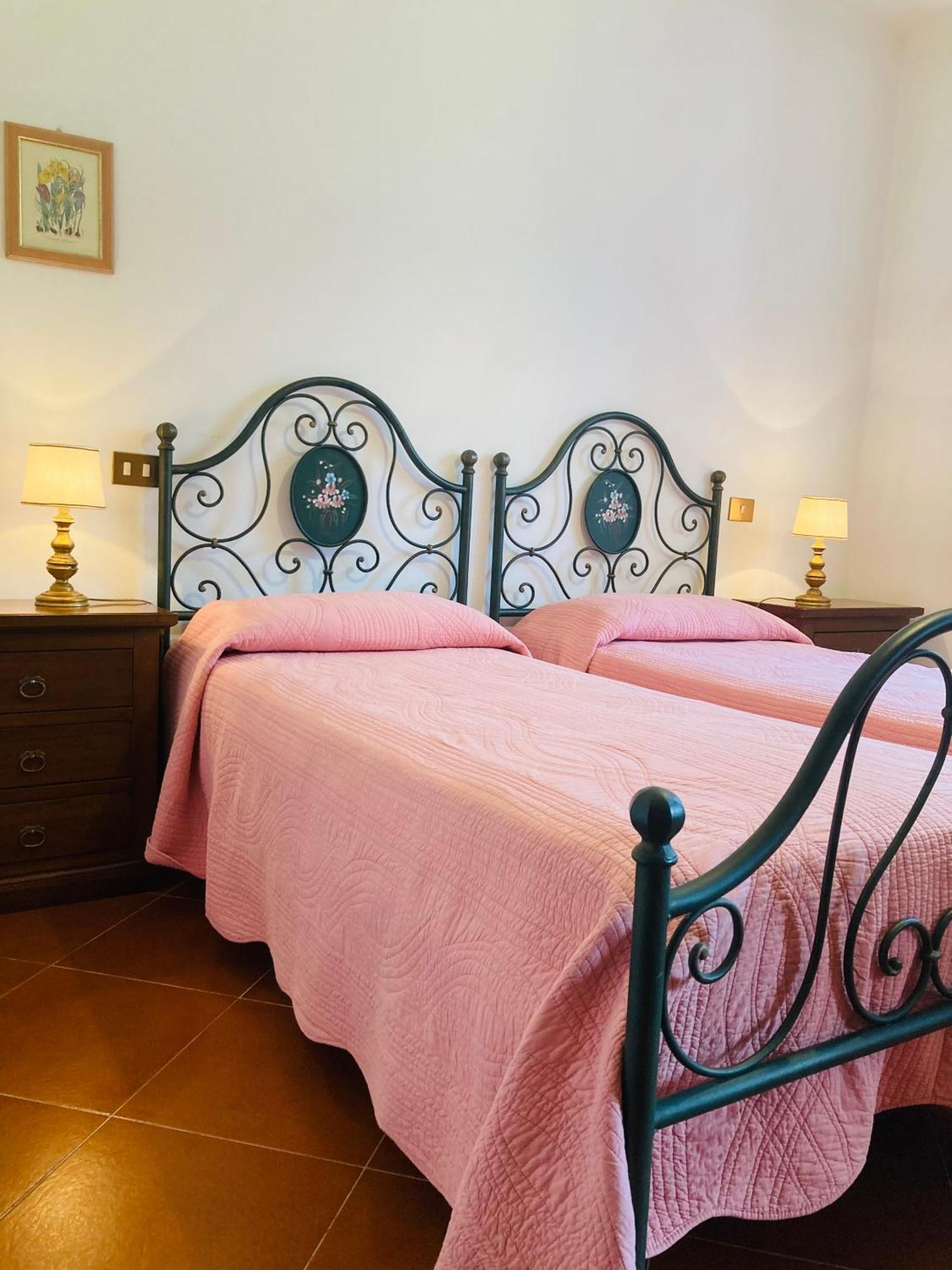 קסטיליונה די גרפניאנה Agriturismo Tramonti מראה חיצוני תמונה